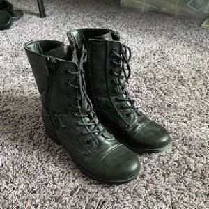 Guess Combat Boots